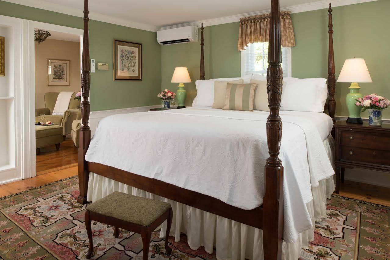The Inn At Yarmouth Port (Adults Only) Экстерьер фото